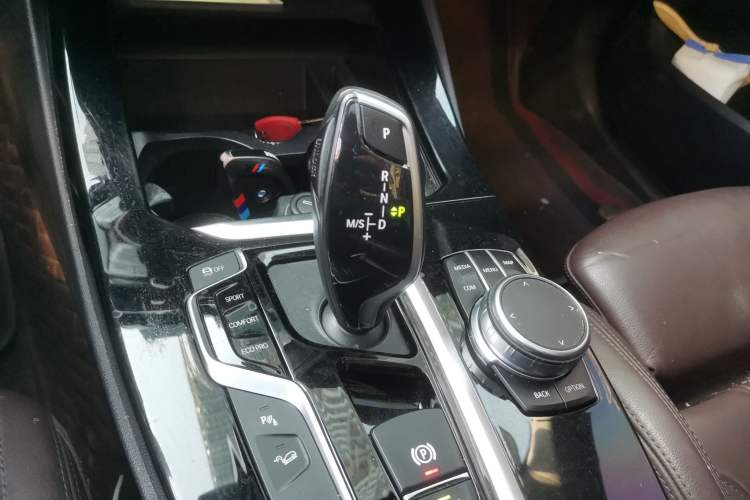 Used BMW X3 2021 xDrive25i Luxury Package Gear Lever