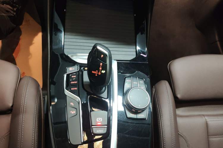 Used BMW X3 2021 Restyled xDrive30i Leading Edition M Sport Package Gear Lever