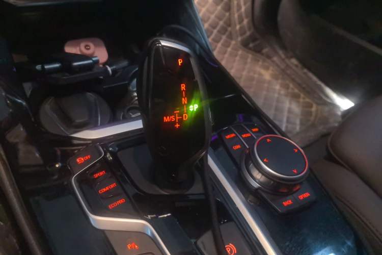 Used BMW X3 2021 Restyled xDrive25i M Sport Package Gear Lever