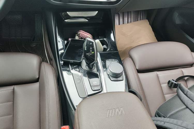 Used BMW X3 2021 xDrive25i Luxury Package Gear Lever