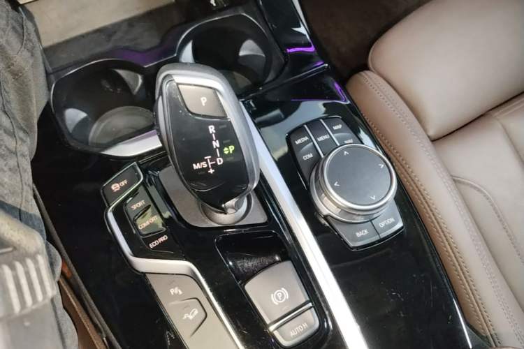 Used BMW X3 2021 Restyled xDrive30i Leading Edition M Sport Package Gear Lever