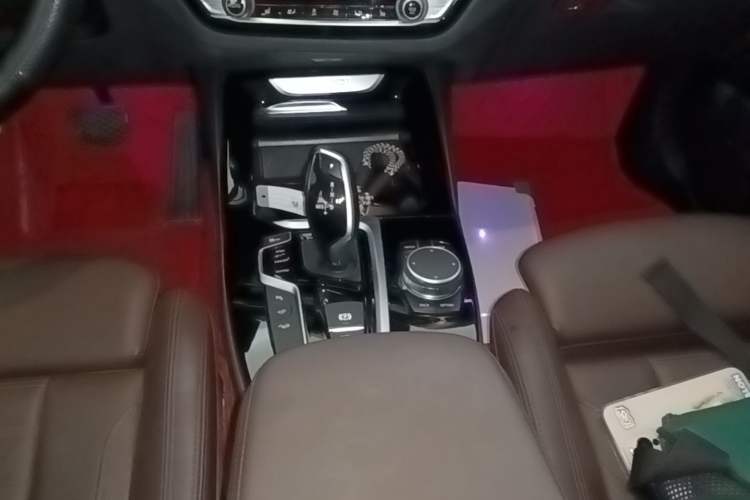 Used BMW X3 2021 xDrive28i Luxury Package Gear Lever