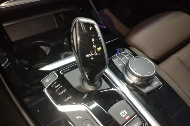 Used BMW X3 2021 xDrive25i M Sport Package Gear Lever