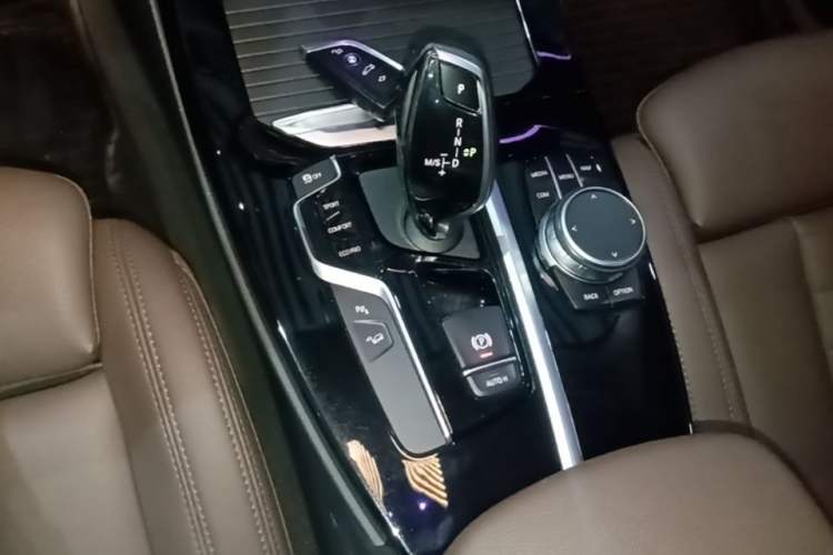 Used BMW X3 2021 xDrive25i M Sport Package Gear Lever