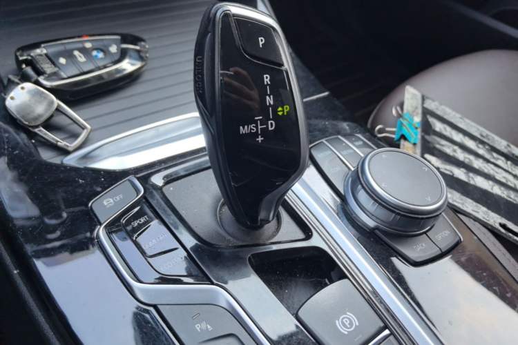 Used BMW X3 2021 xDrive25i Luxury Package Gear Lever