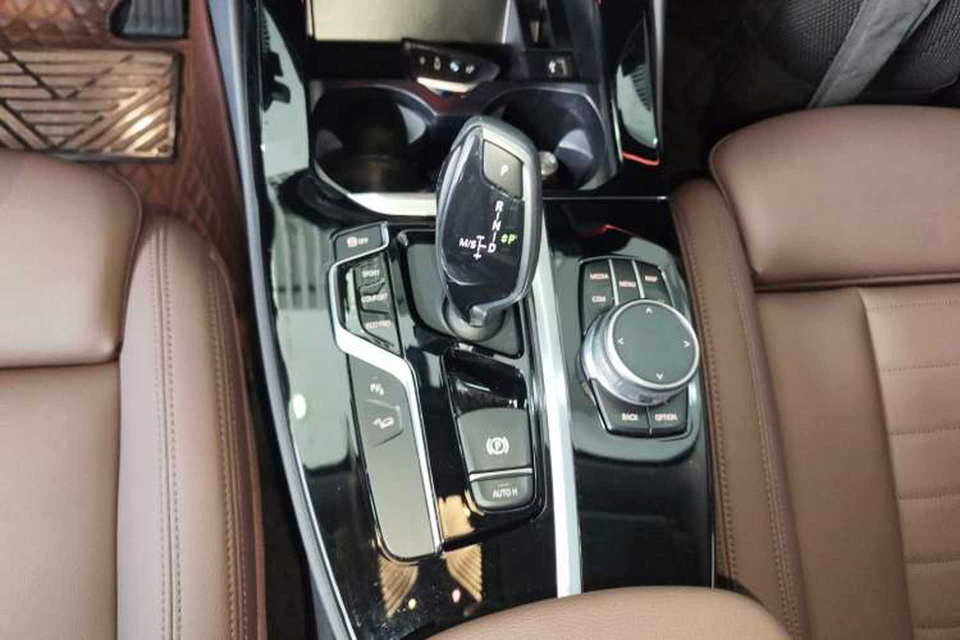 Used BMW X3 2021 Restyled xDrive25i M Sport Package Gear Lever
