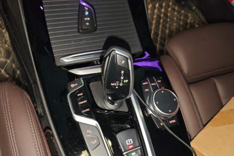 Used BMW X3 2021 xDrive25i Luxury Package Gear Lever