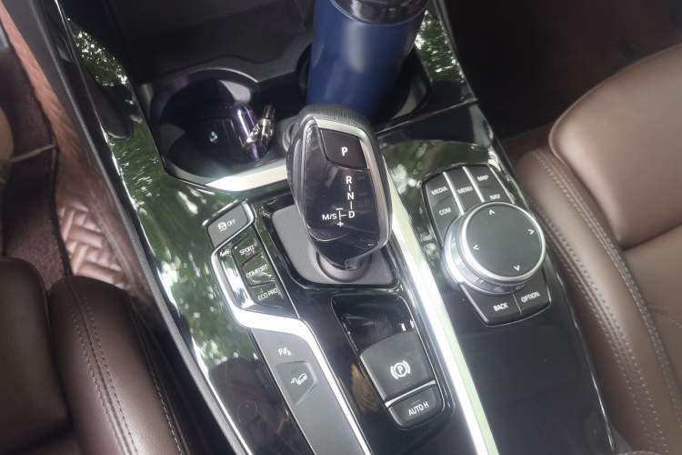 Used BMW X3 2021 xDrive28i Luxury Package Gear Lever