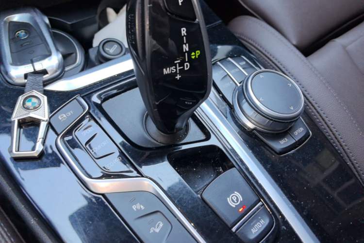 Used BMW X3 2021 Restyled xDrive25i M Sport Package Gear Lever