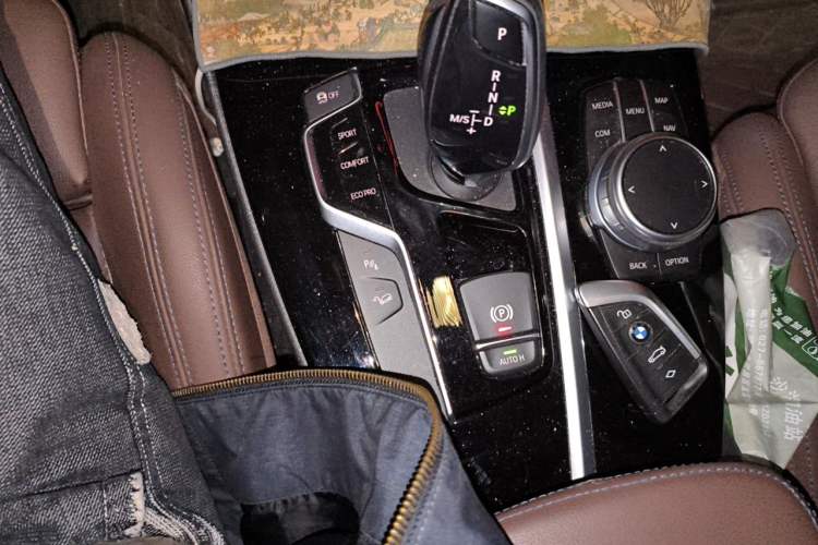Used BMW X3 2021 Facelift xDrive28i M Sport Package Gear Lever