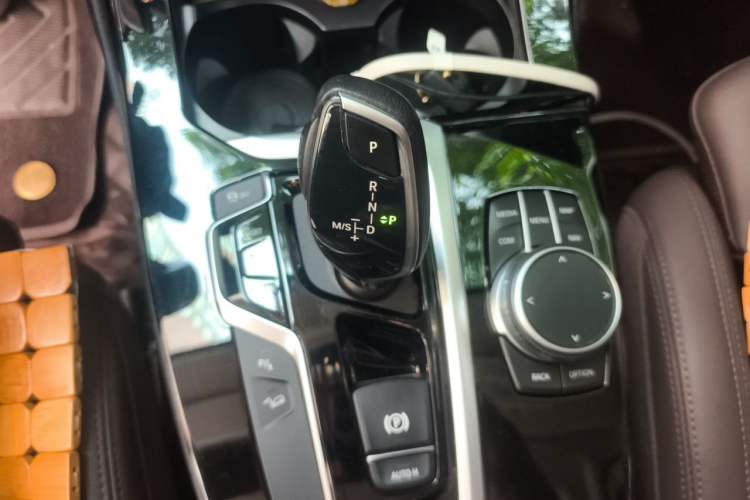 Used BMW X3 2021 xDrive25i M Sport Package Gear Lever
