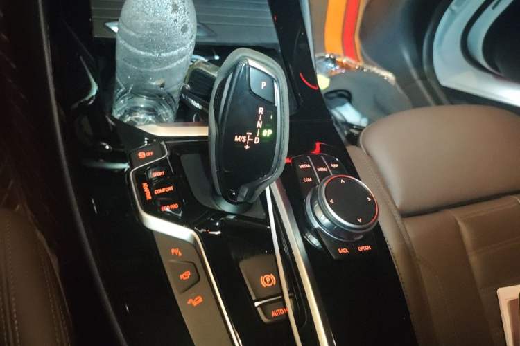 Used BMW X3 2021 Facelift xDrive28i Luxury Package Gear Lever