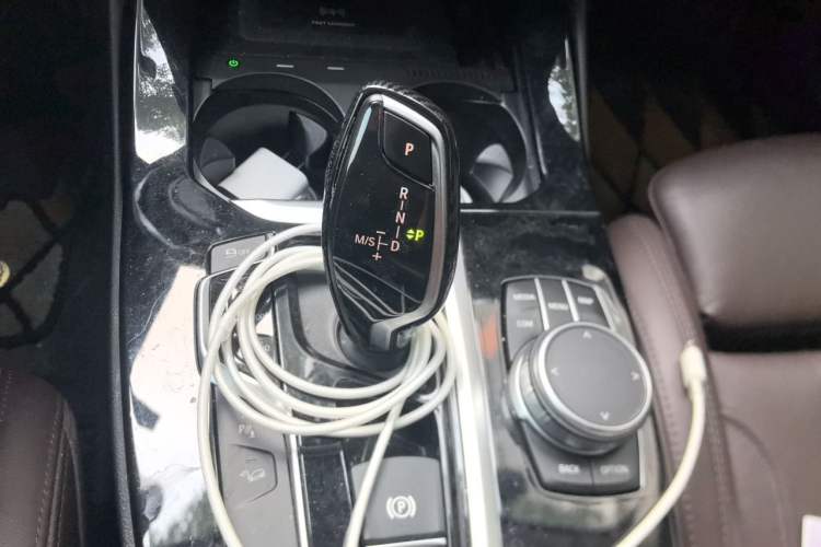 Used BMW X3 2021 xDrive28i Luxury Package Gear Lever