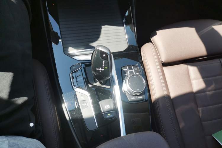 Used BMW X3 2021 xDrive25i M Sport Package Gear Lever