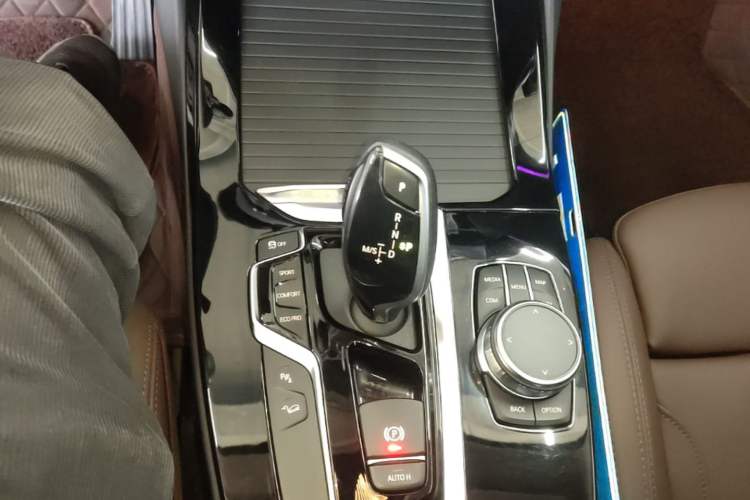 Used BMW X3 2021 xDrive28i Luxury Package Gear Lever