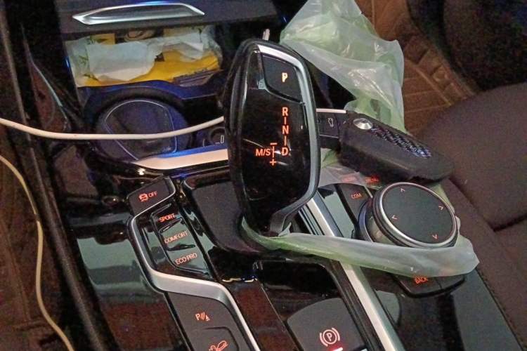 Used BMW X3 2021 xDrive25i M Sport Package Gear Lever