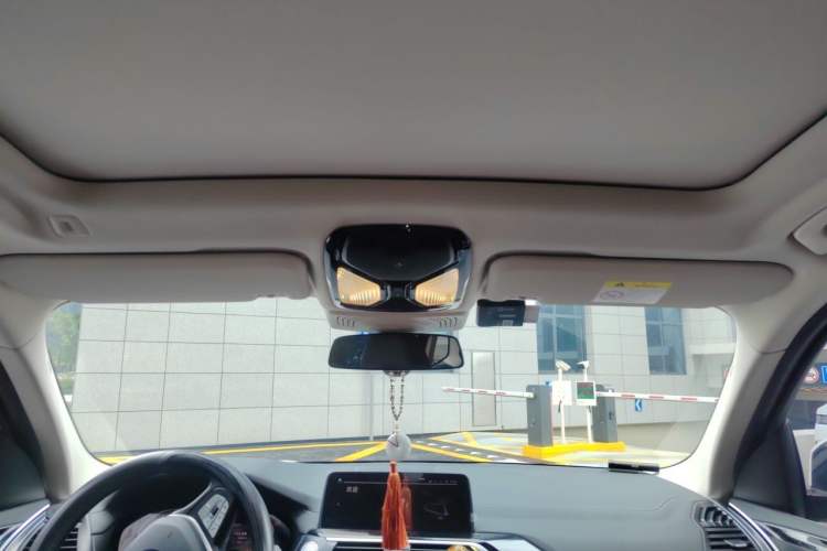 Used BMW X3 2021 xDrive25i Luxury Package Headliner