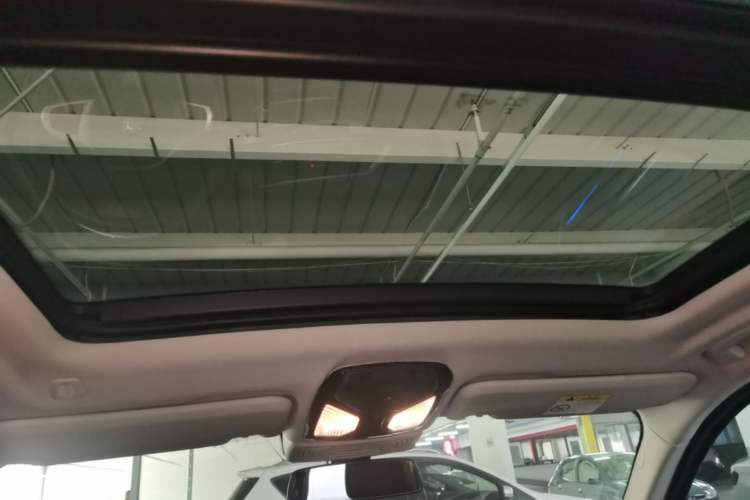 Used BMW X3 2021 xDrive25i Luxury Package Headliner