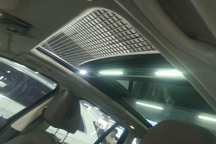 Used BMW X3 2021 xDrive25i M Sport Package Headliner