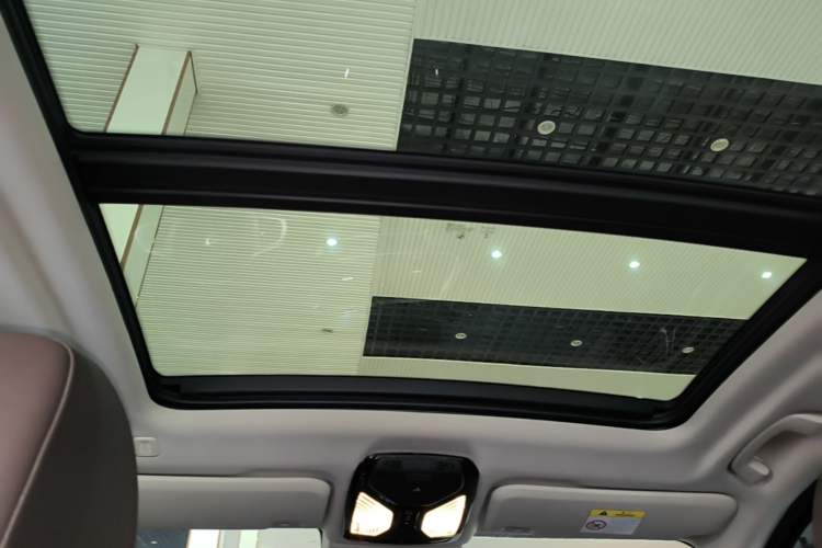 Used BMW X3 2021 xDrive25i M Sport Package Headliner