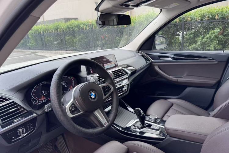 Used BMW X3 2021 xDrive25i M Sport Package Interior 1