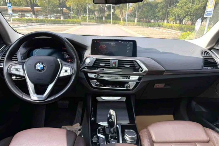 Used BMW X3 2021 Facelift xDrive28i Luxury Package Interior 1