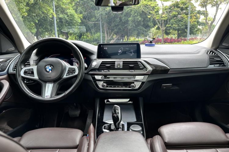 Used BMW X3 2021 Restyled xDrive30i Leading Edition M Sport Package Interior 1
