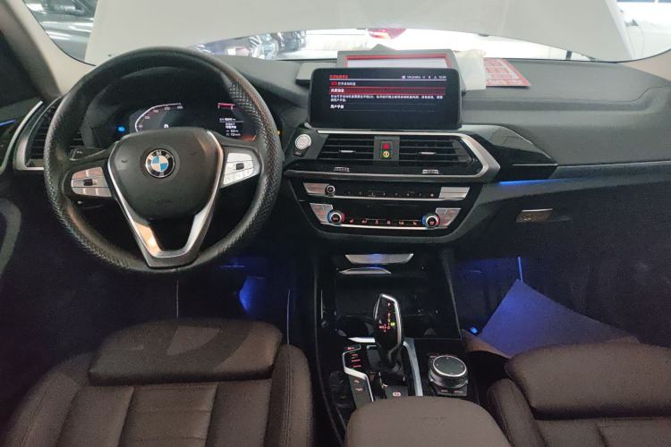 Used BMW X3 2021 xDrive25i Luxury Package Interior 2