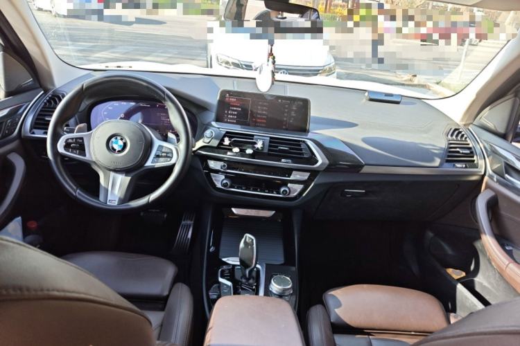 Used BMW X3 2021 Facelift xDrive28i M Sport Package Interior 2