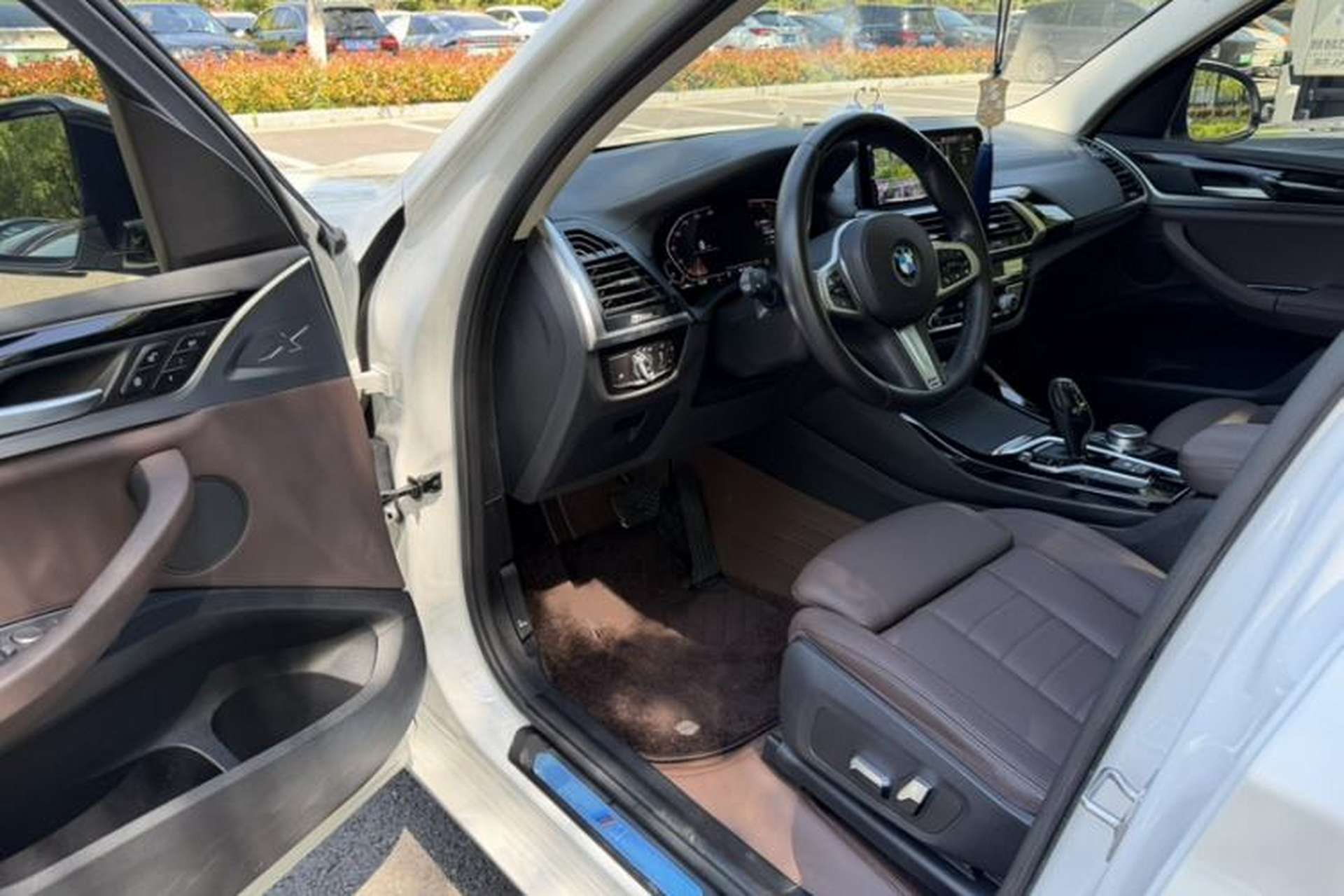 Used BMW X3 2021 xDrive25i M Sport Package Interior 2