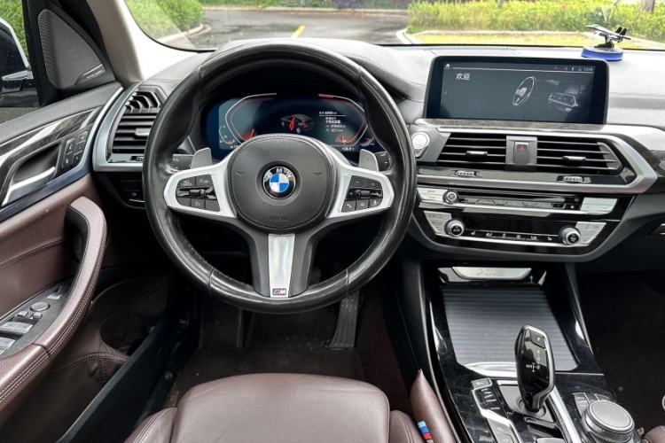 Used BMW X3 2021 Restyled xDrive30i Leading Edition M Sport Package Interior 2