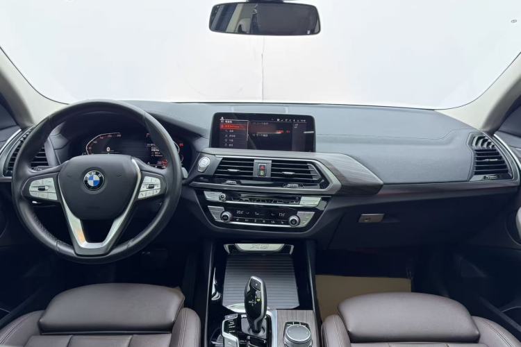 Used BMW X3 2021 xDrive25i Luxury Package Interior 2