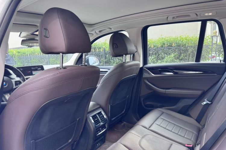 Used BMW X3 2021 xDrive25i M Sport Package Interior 3