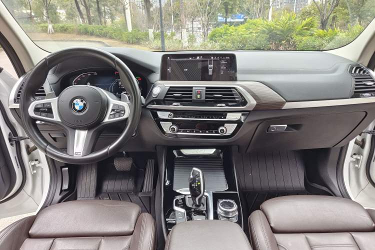 Used BMW X3 2021 xDrive28i M Sport Package Interior 3