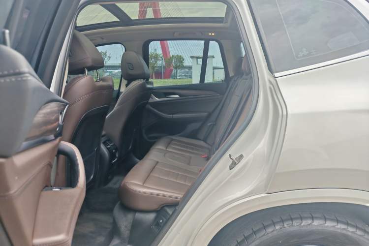 Used BMW X3 2021 Facelift xDrive28i M Sport Package Interior 3