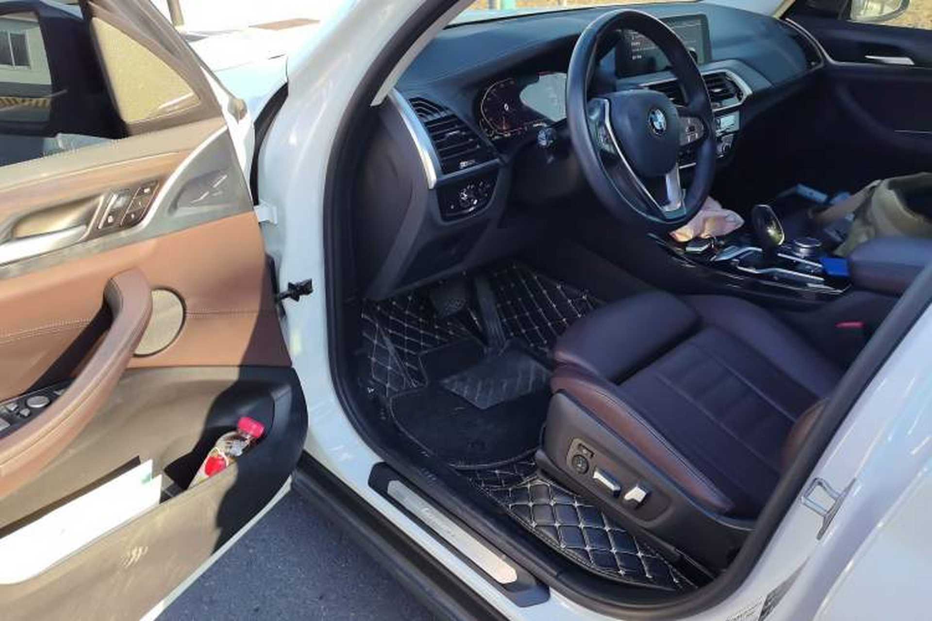 Used BMW X3 2021 xDrive28i Luxury Package Interior 3