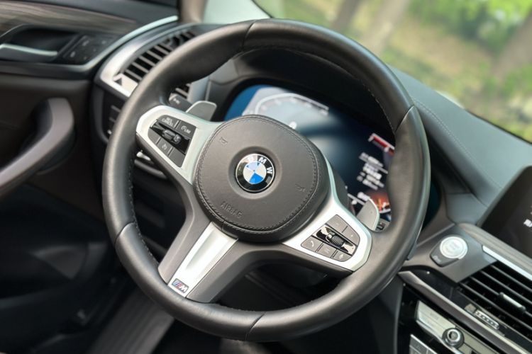 Used BMW X3 2021 Facelift xDrive28i M Sport Package Interior 3