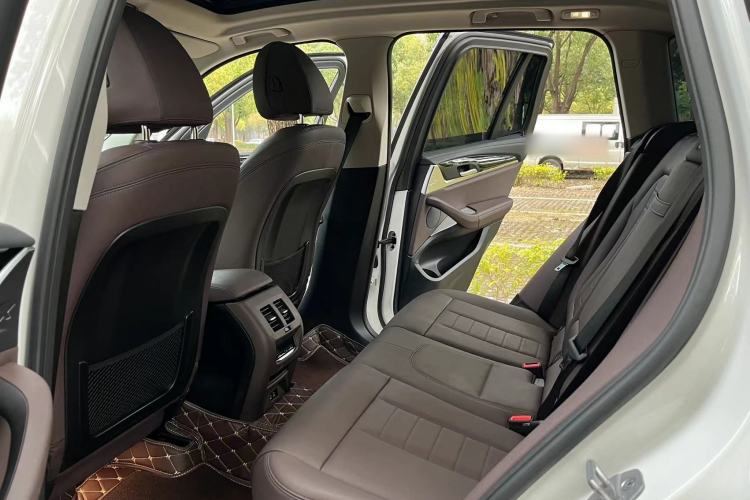 Used BMW X3 2021 xDrive25i M Sport Package Interior 3