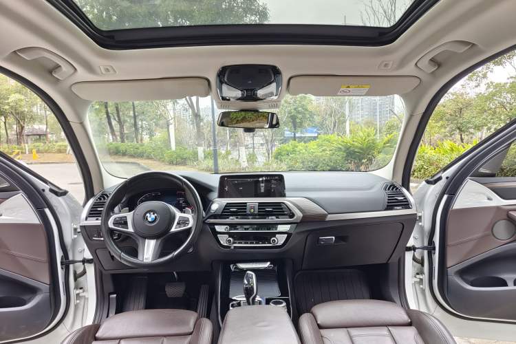 Used BMW X3 2021 xDrive28i M Sport Package Interior 4