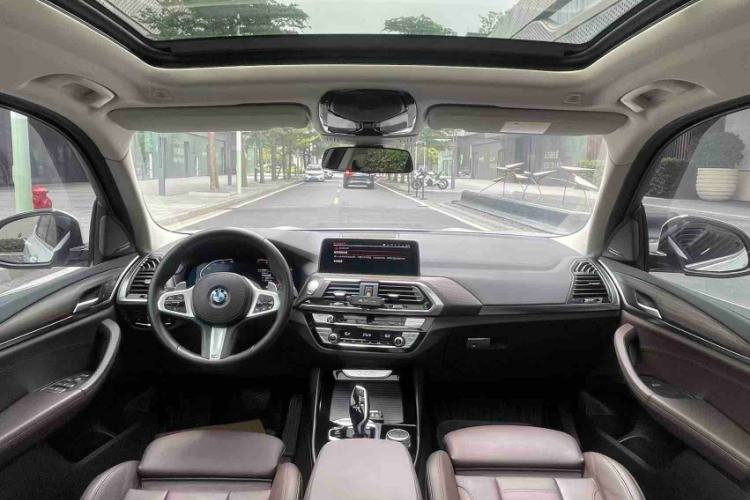 Used BMW X3 2021 xDrive28i M Sport Package Interior 4