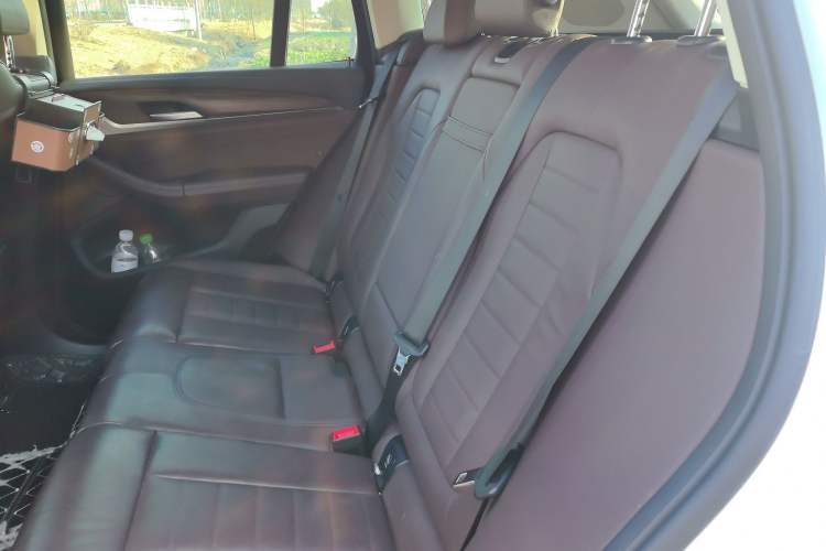 Used BMW X3 2021 xDrive28i Luxury Package Interior 4