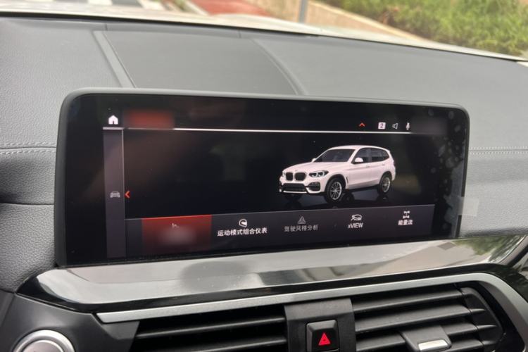 Used BMW X3 2021 xDrive25i Luxury Package Interior 5