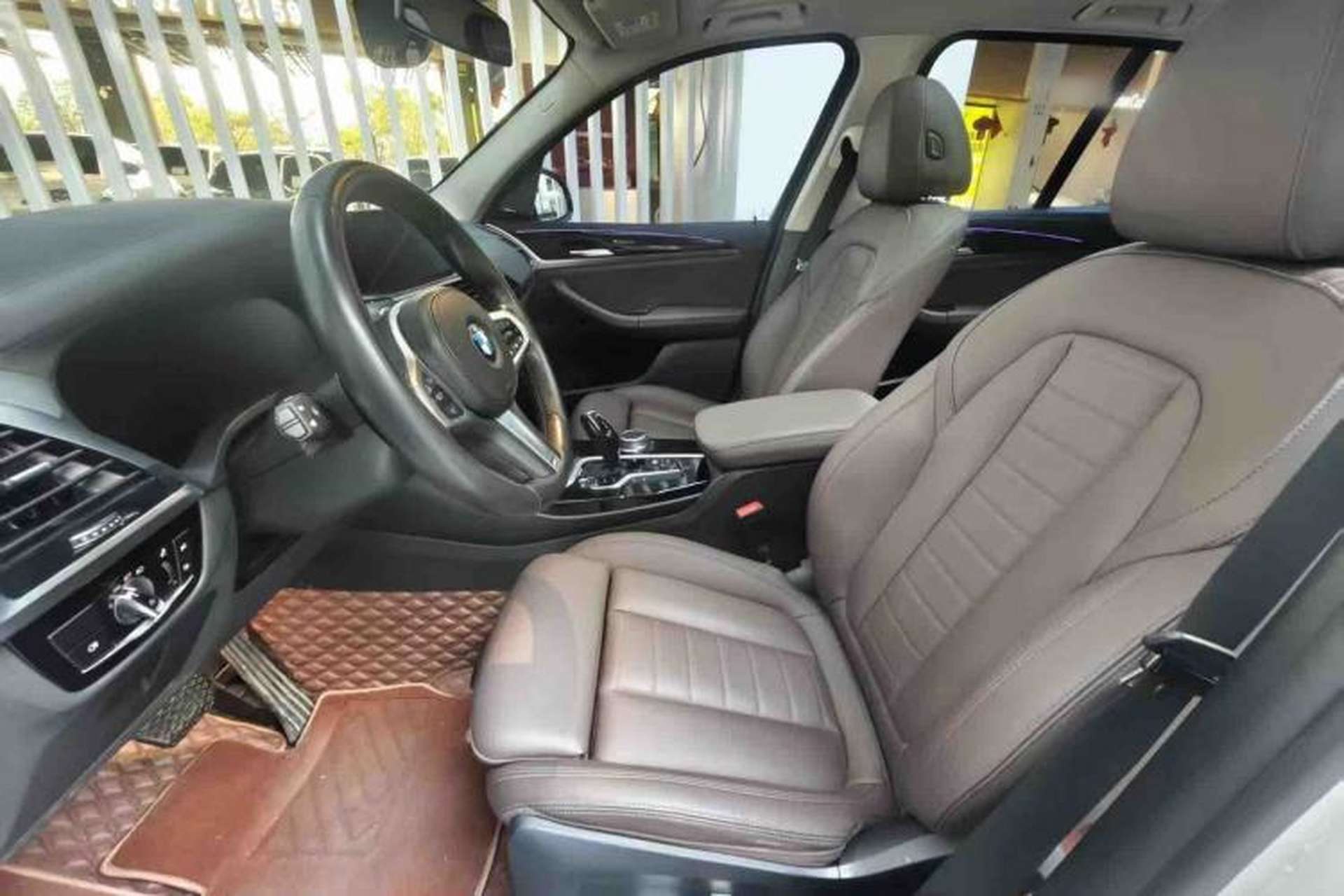 Used BMW X3 2021 xDrive25i M Sport Package Interior 5