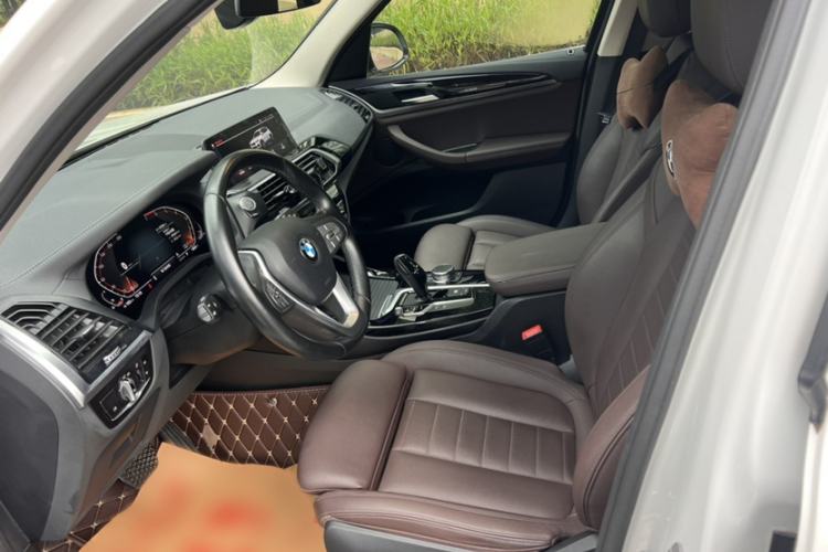 Used BMW X3 2021 xDrive25i Luxury Package Interior 6