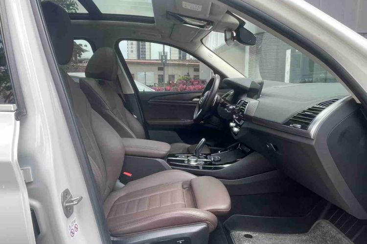Used BMW X3 2021 xDrive28i M Sport Package Interior 6
