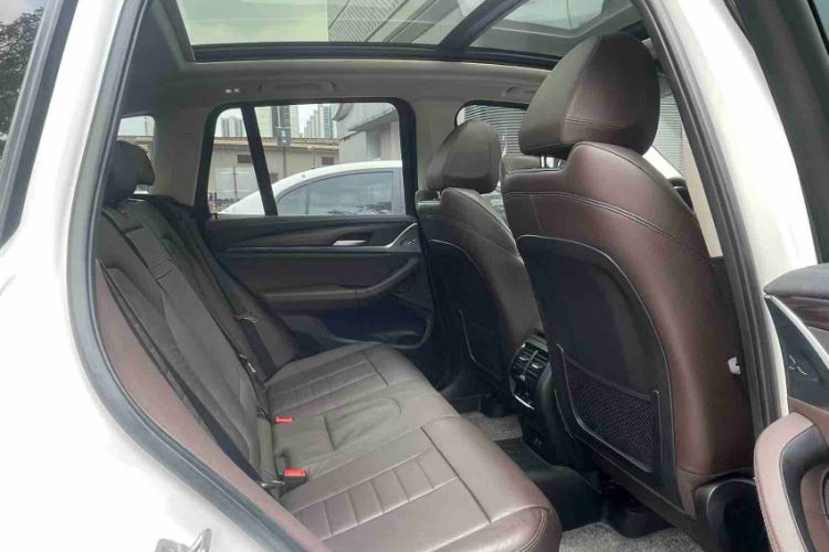 Used BMW X3 2021 xDrive28i M Sport Package Interior 7