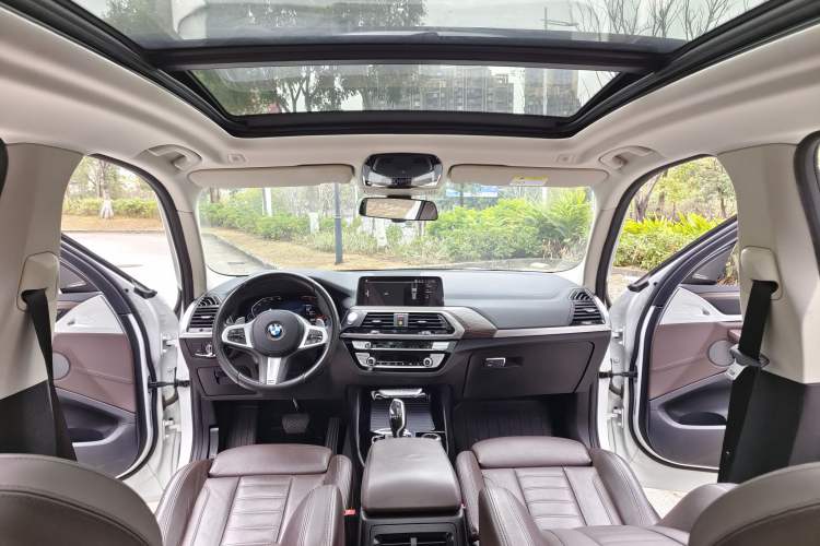 Used BMW X3 2021 xDrive28i M Sport Package Interior 8