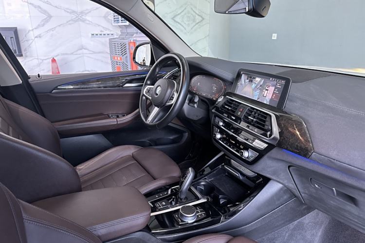 Used BMW X3 2021 Restyled xDrive30i Leading Edition M Sport Package Interior 8