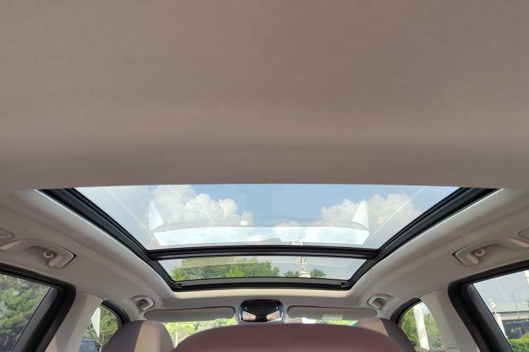 Used BMW X3 2021 xDrive28i Luxury Package Interior 8