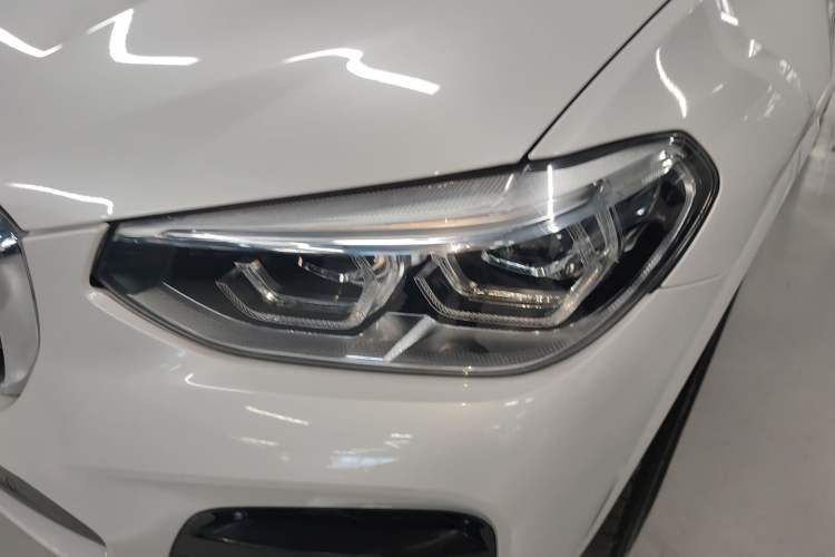 Used BMW X3 2021 Restyled xDrive30i Leading Edition M Sport Package Left Front Headlight